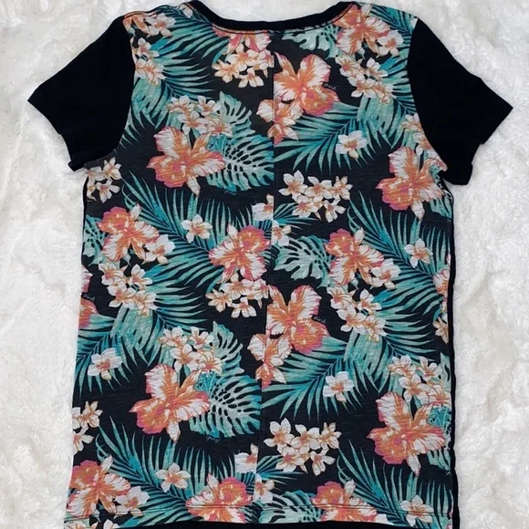 Victoria’s Secret Floral Shirt - Picture 2 of 6